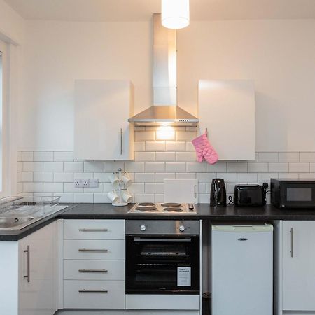 Cherry Property - Berry Apartments Blackpool Chambre photo