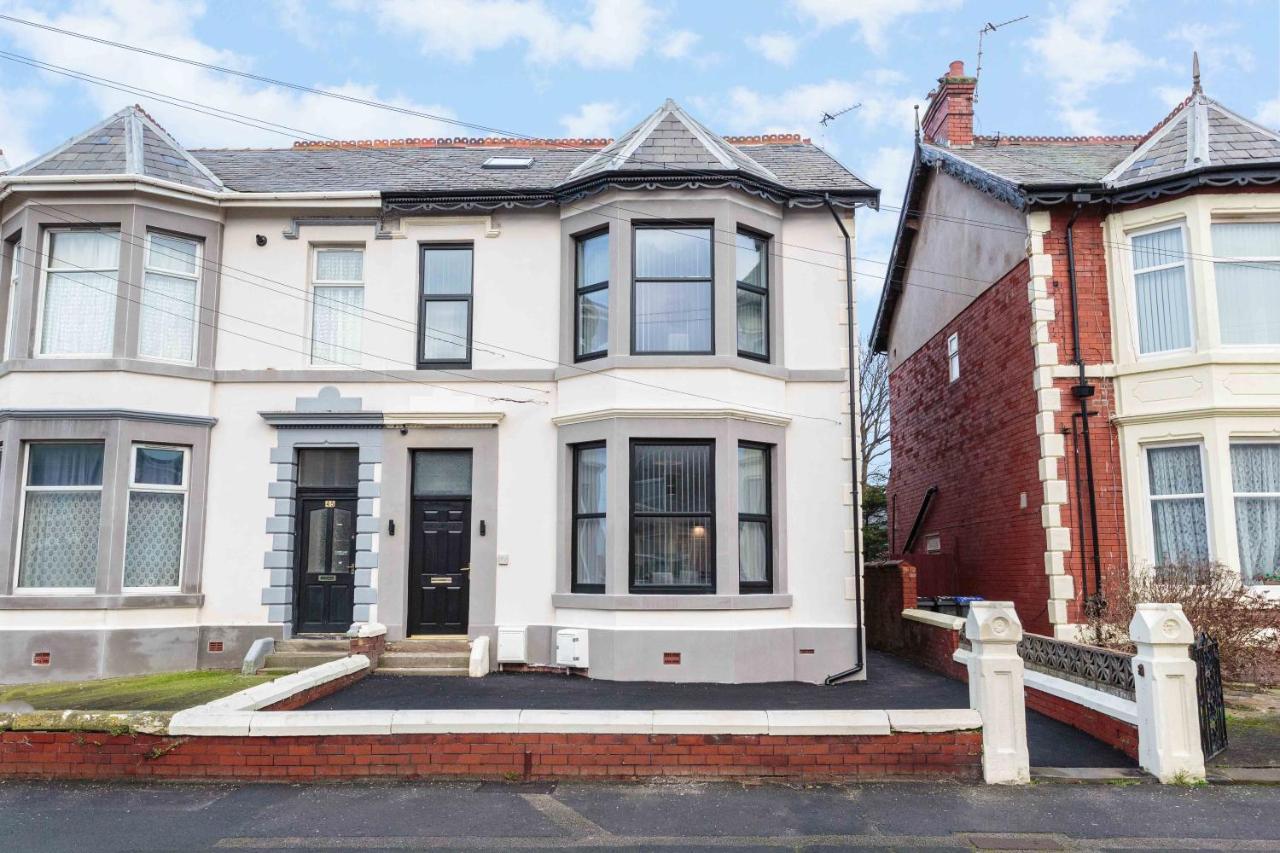 Cherry Property - Berry Apartments Blackpool Extérieur photo